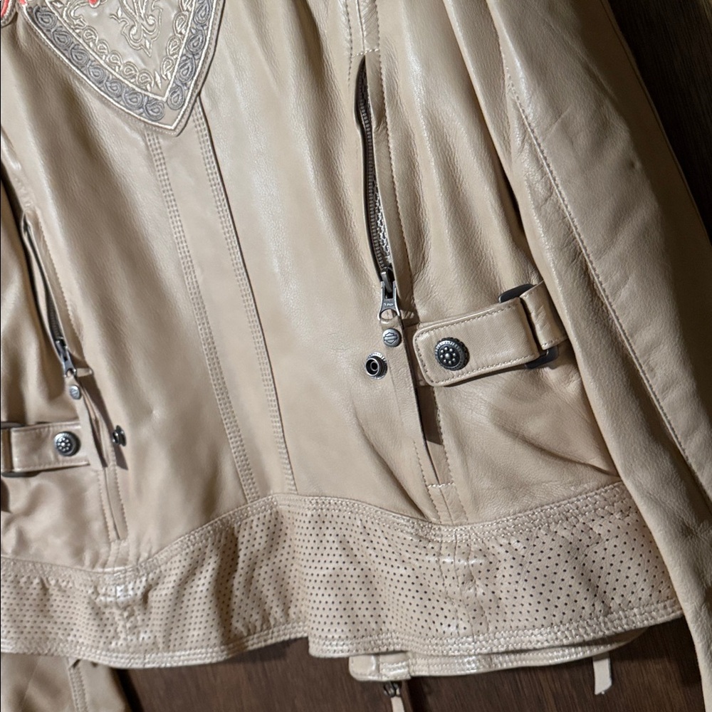 Harley Davidson leather jacket (S) - Picture 7 of 12